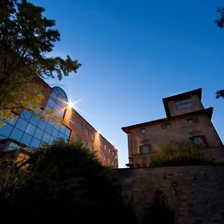 Perusia Hotel 4*