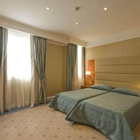 Perusia Hotel 4*
