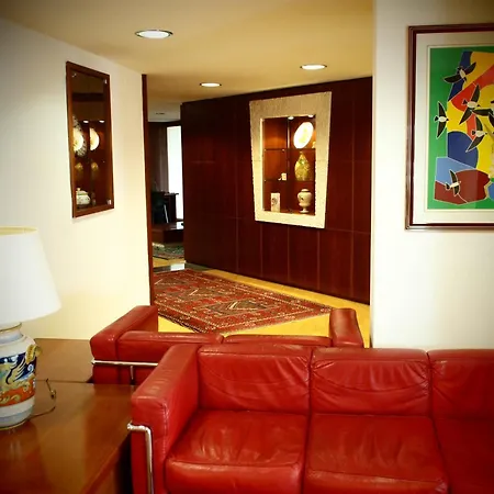 Perusia Hotell