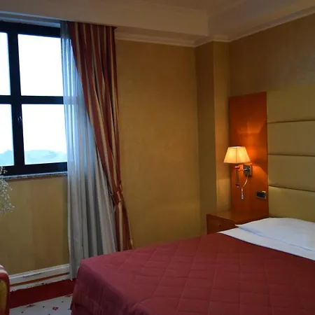 Perusia 4*